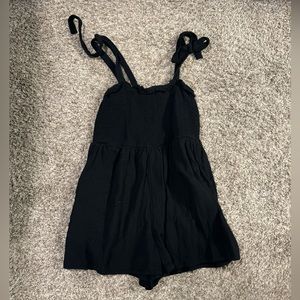 Old Navy Tie Shoulder Smocked Top Romper - 3 inch inseam.